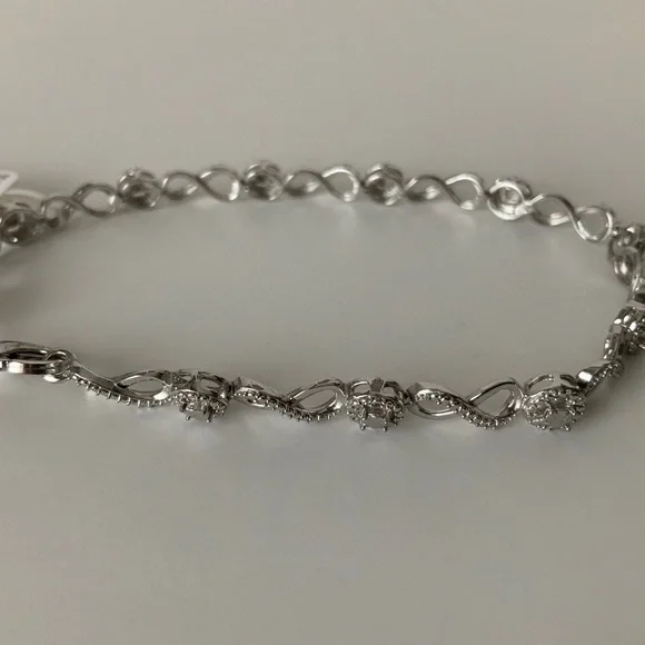 ZALES Bracelet in Sterling Silver 7.5” NWT - Picture 2 of 7